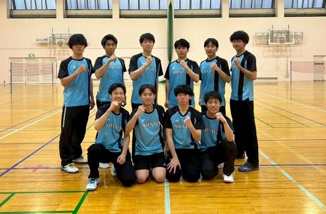 バドミントン部.jpg