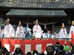 六條八幡宮「厄除け祭」